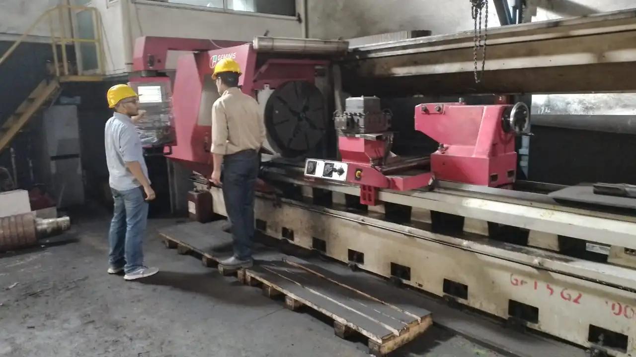 Geminis CNC lathe machine controlled by Siemens systems.